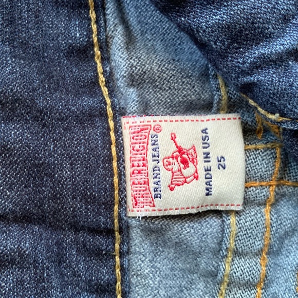 Shorts - Picture 4 of 4